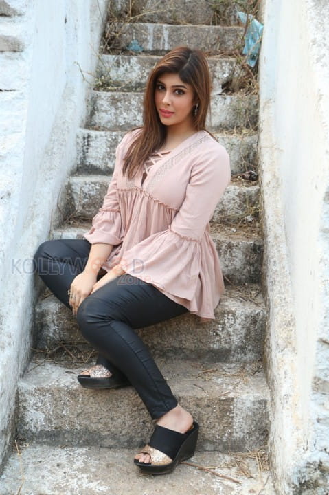 Actress Aditi Singh New Stills 03