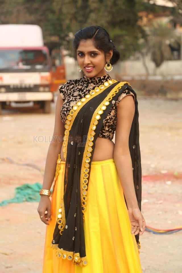 Actress Charishma Shreekar At Ala Nenu Ila Nuvvu Opening Event Photos 04