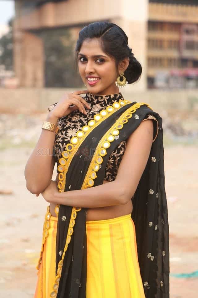 Actress Charishma Shreekar At Ala Nenu Ila Nuvvu Opening Event Photos 19