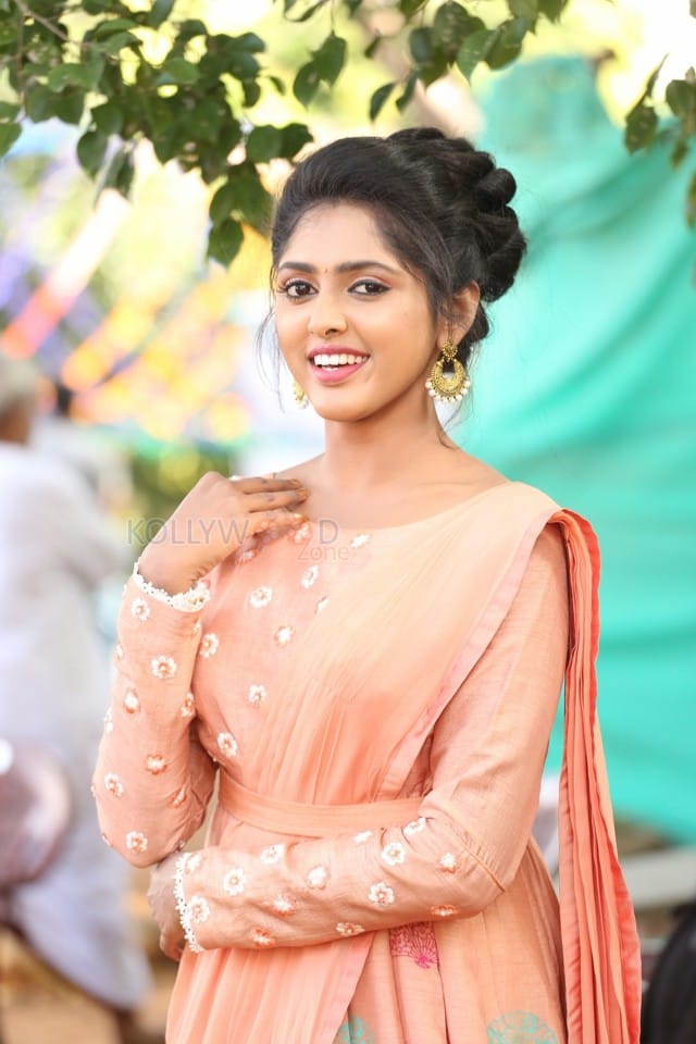 Actress Charishma Shreekar At Dadi Movie Launch Photos 17