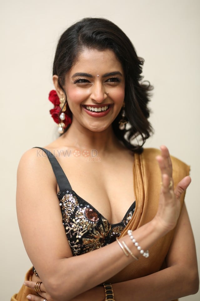 Actress Prachi Thaker at Bakasura Restaurant Pre Release Event Photos 08