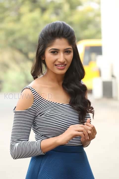 Actress Roshini Prakash New Pictures 15