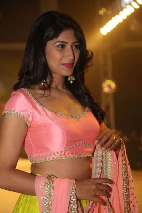 Actress Roshini Prakash Photos 35