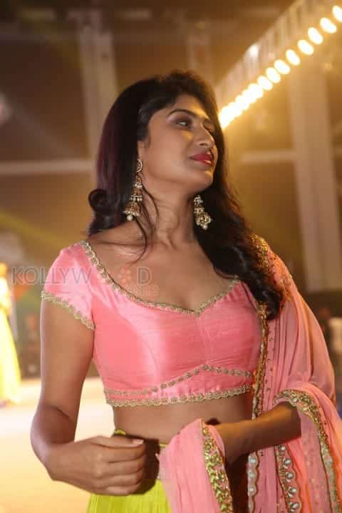 Actress Roshini Prakash Photos 41
