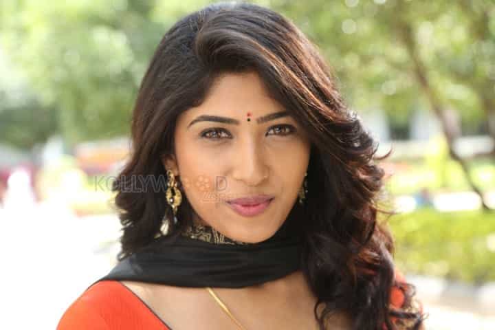 Actress Roshini Prakash Stills 02