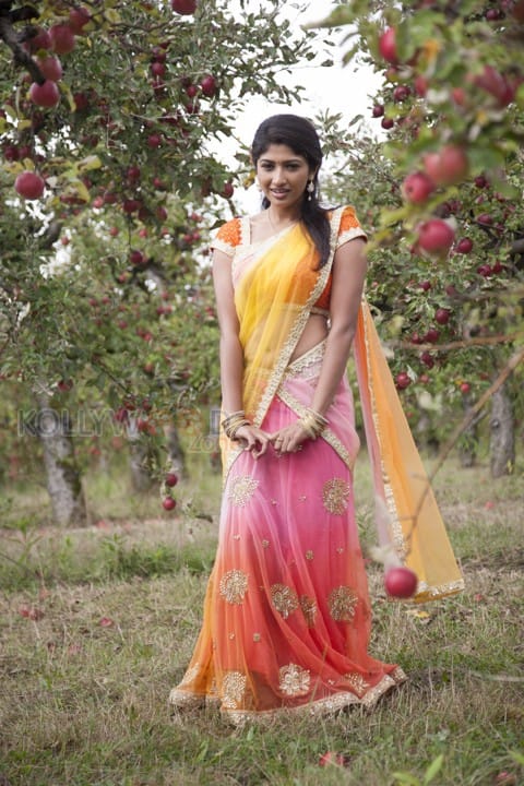 Actress Roshini Prakash Stills 06