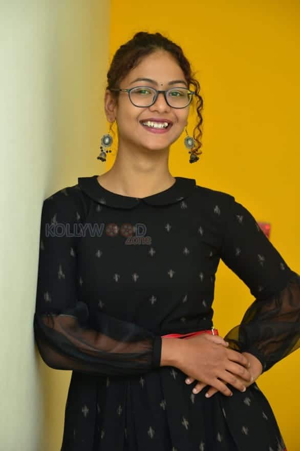 Aditi Miyakal At Big Fm Photos 08