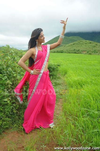 Rithika Sood Hot Stills 248