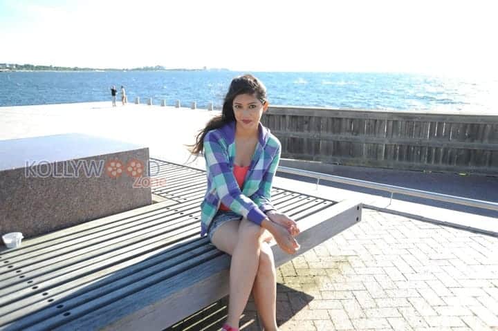 Sexy Tanvi Vyas Pictures 07