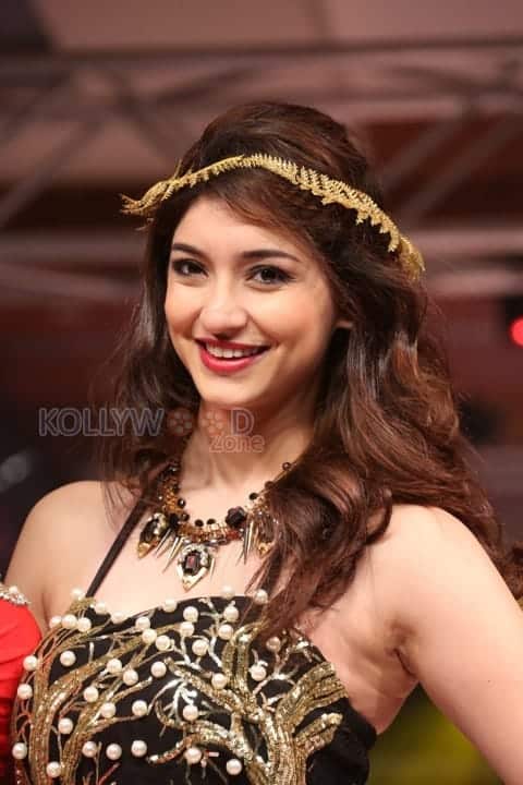 Tanvi Vyas At Kingfisher Ultra Hifw Day 2 Photos 12