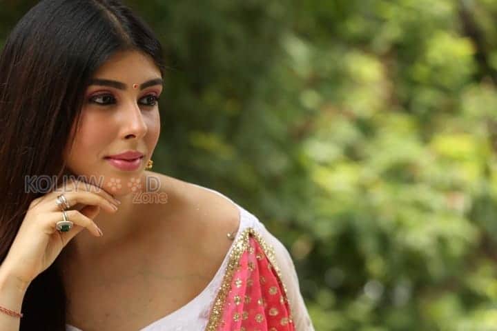 Tollywood Actress Aditi Singh New Photos 02
