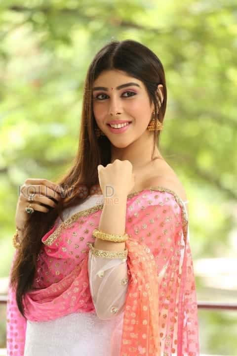 Tollywood Actress Aditi Singh New Photos 21
