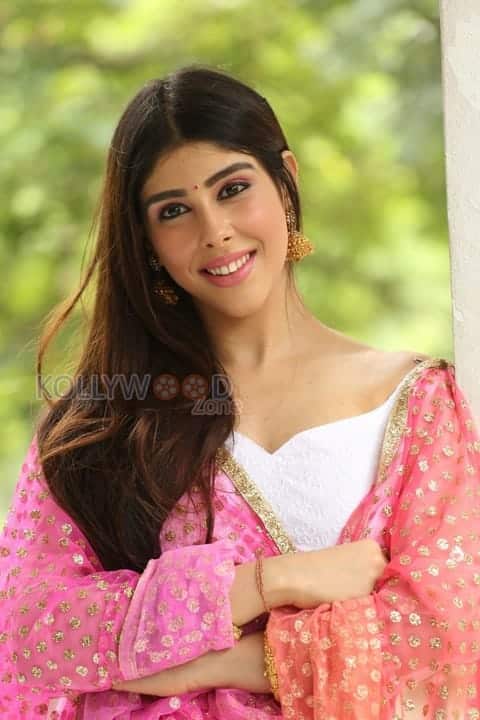 Tollywood Actress Aditi Singh New Photos 29