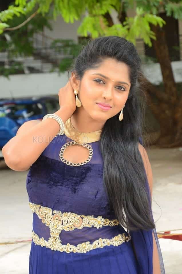 Tollywood Actress Charishma Shreekar Photos 01