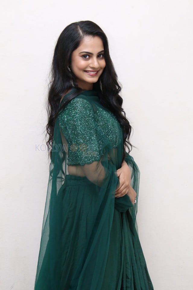 Actress Nilakhi Patra at Beauty Movie Release Press Meet Photos 07