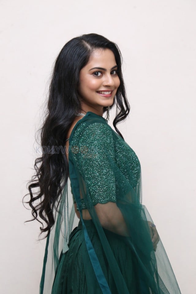 Actress Nilakhi Patra at Beauty Movie Release Press Meet Photos 25
