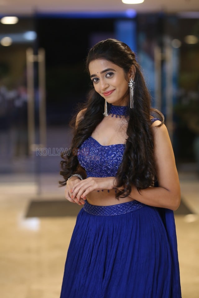 Actress Trupti Ravindra at Bhadrakaali Pre Release Event Photos 21
