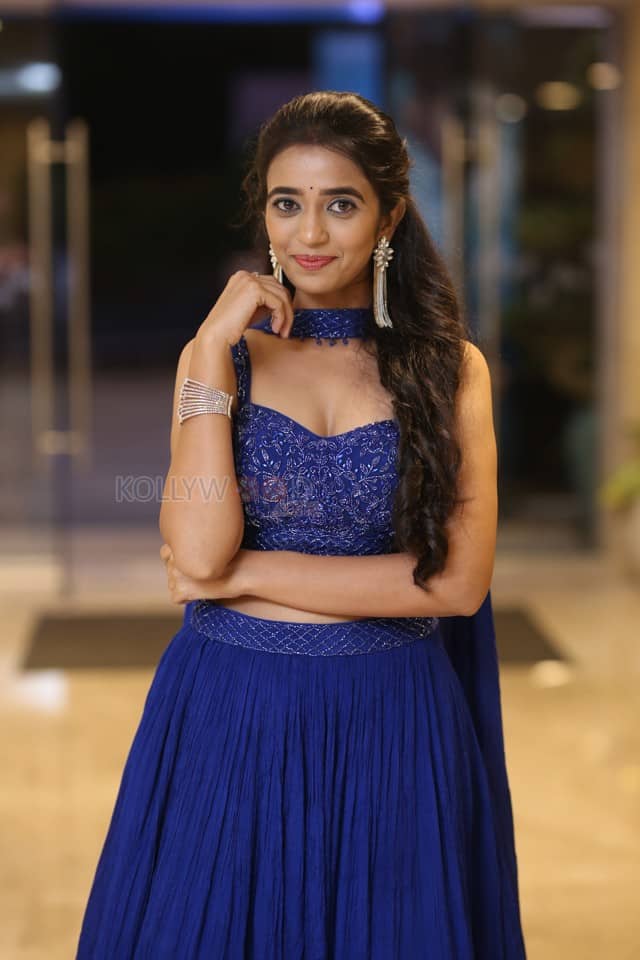 Actress Trupti Ravindra at Bhadrakaali Pre Release Event Photos 22