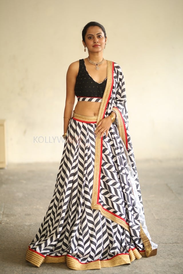 Beauty Movie Heroine Nilakhi Patra Sexy Photos 34