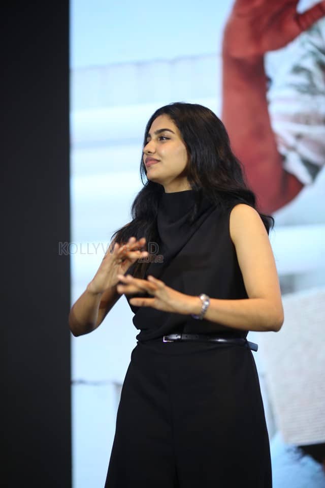 Heroine Mamitha Baiju at Dude Movie Blockbuster Meet Pictures 07