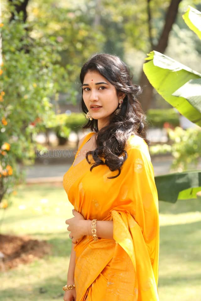 Actress Amrutha Chowdhary at Tortoise Movie Launch Photos 09