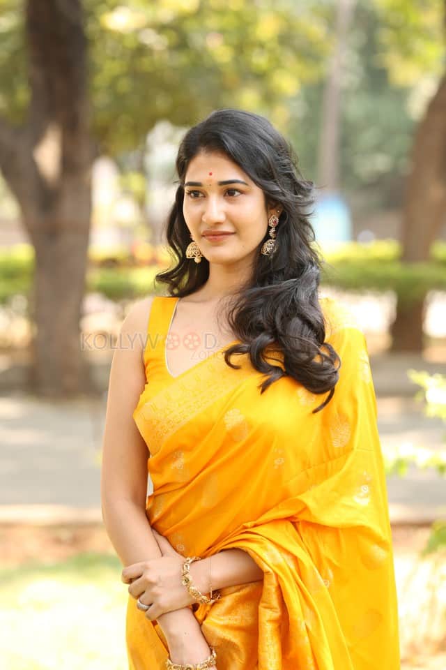 Actress Amrutha Chowdhary at Tortoise Movie Launch Photos 17