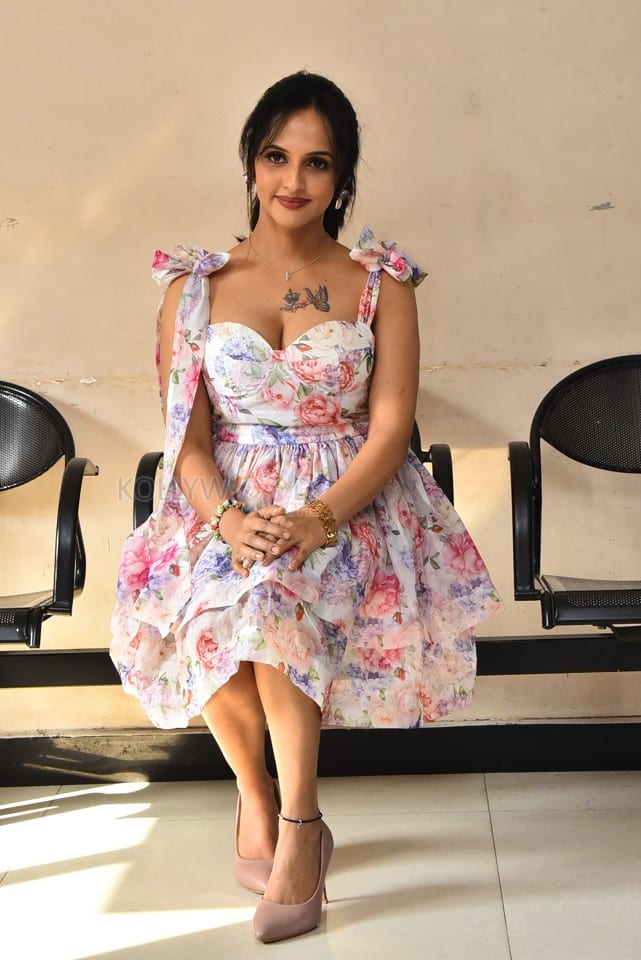 Actress Jyothi Poorvaj at Killer Movie Song Launch Event Pictures 19