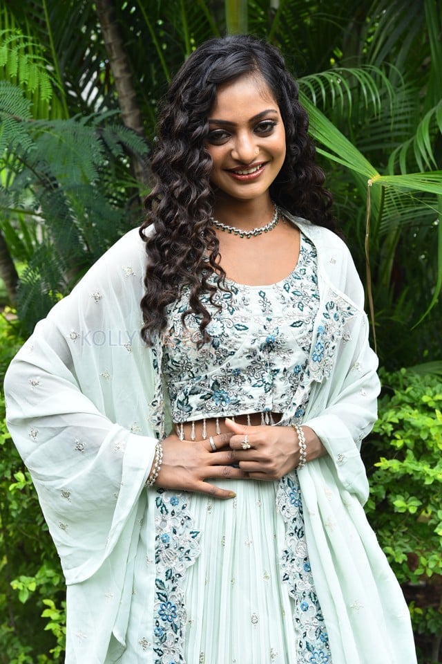 Actress Monalisa Bhosle at Life Movie Opening Photos 12