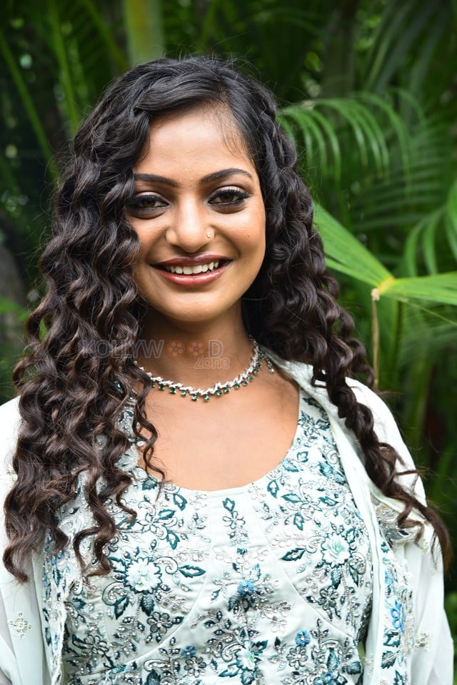 Actress Monalisa Bhosle at Life Movie Opening Photos 14