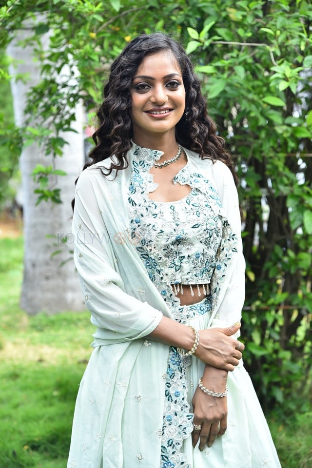 Actress Monalisa Bhosle at Life Movie Opening Photos 25