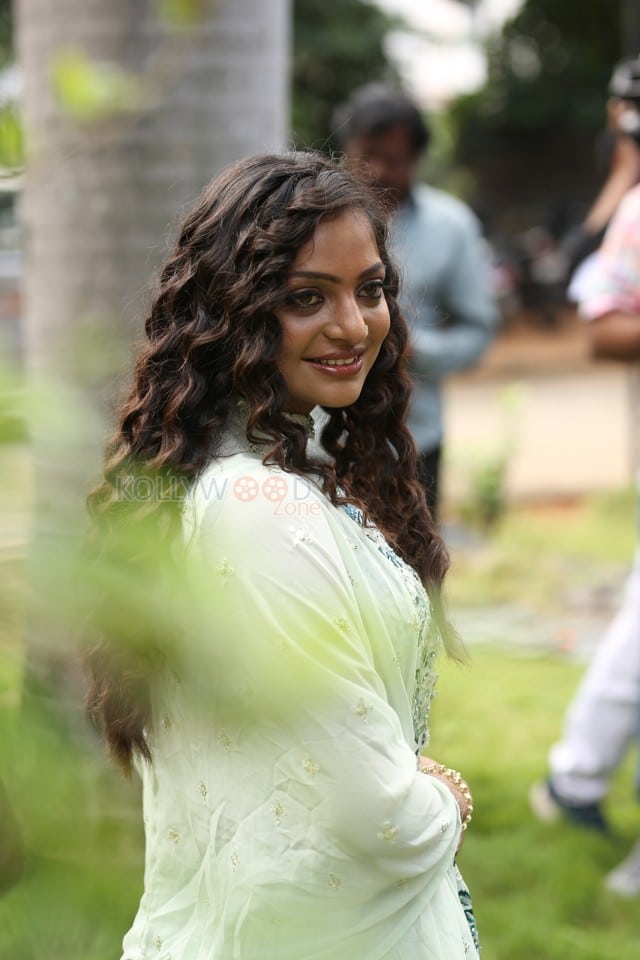 Actress Monalisa Bhosle at Life Movie Opening Photos 32