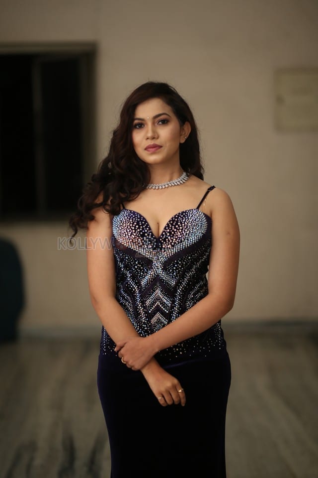 Heroine Kusuma Chandaka at Love Days Movie Press Meet Photos 35