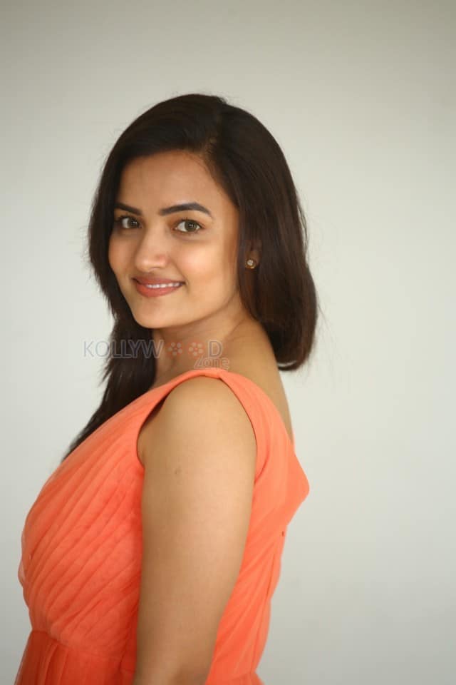 YouTube star Siri Hanumanth at Joruga Husharuga Movie Press Meet Photos 04