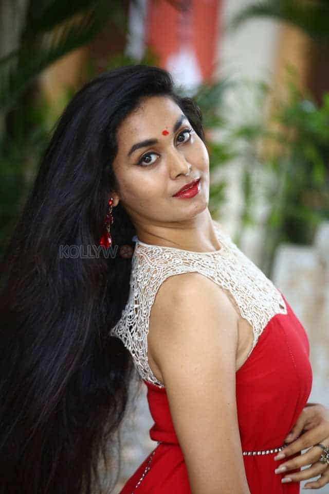 Actress Gnana Priya at CR Productions Production No 1 Movie Opening Stills 05