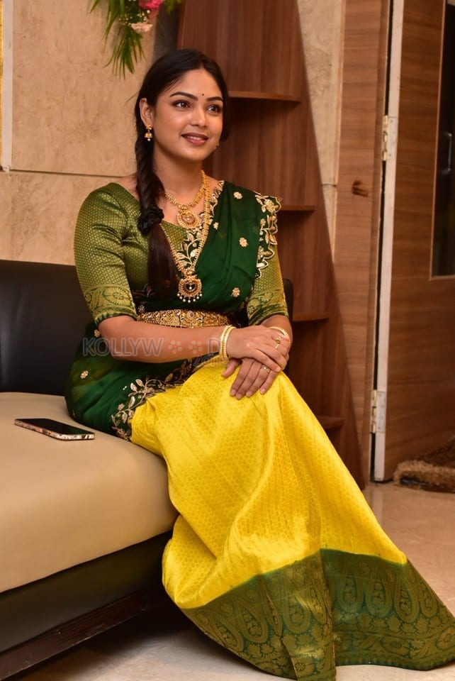 Actress Lavanya Sahukara at Annapurna Photo Studio Pre Release Event Pictures 01