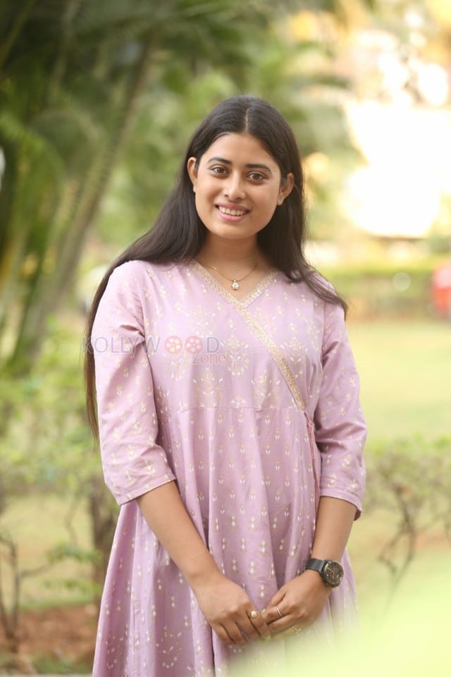 Actress Smrita Rani at Grandhalayam Trailer Launch Photos 14