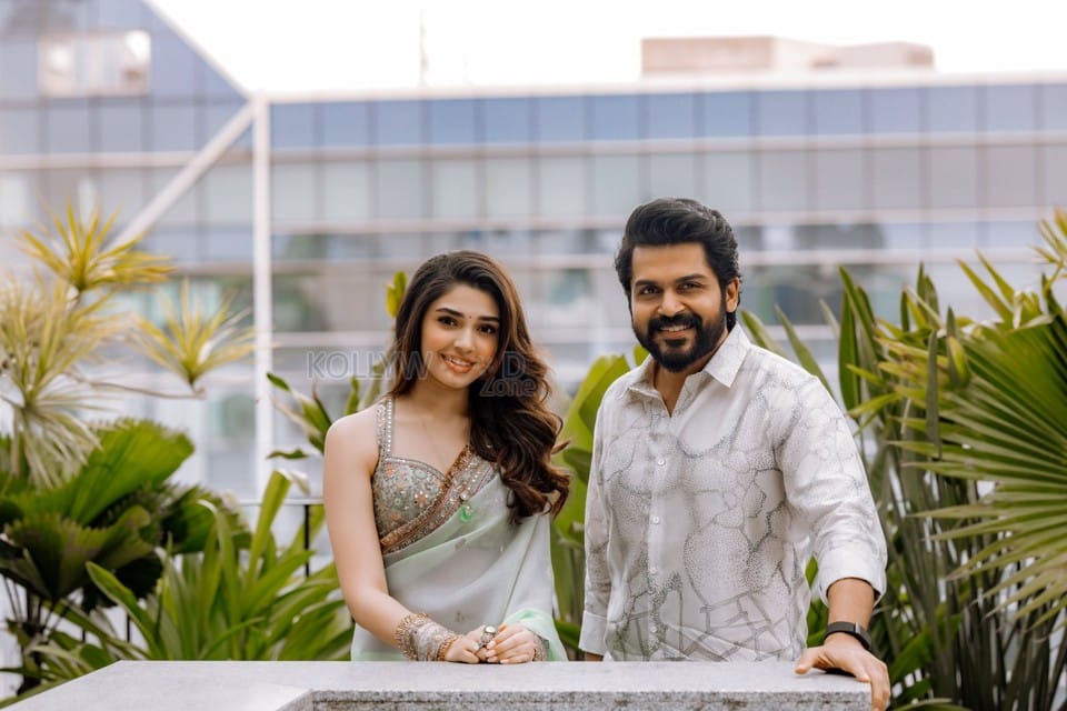 Vaa Vaathiyaar Movie Karthi Krithi Shetty Photos 02