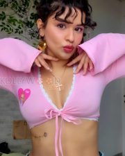 Alluring Avneet Kaur Cleavage in a Pink Lace Trim Tie Front Crop Top Photos 03