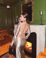 Luv Ki Arrange Marriage Actress Avneet Kaur in Satin Co Ord Set Photos 04 Luv Ki Arrange Marriage Actress Avneet Kaur in Satin Co Ord Set Photos 04