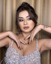 Sensational Beauty Queen Avneet Kaur in a Pearl Dress with Spaghetti Straps and V Neckline Photos 02