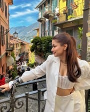 Sexy Avneet Kaur in a White Lace Crop Top in Italy Photos 02