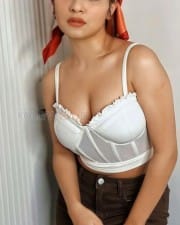Tiku Weds Sheru Actress Avneet Kaur Sexy Pictures 02