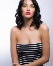 100 Sexy Actress Nora Fatehi Photos 04