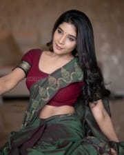 120 Hours Heroine Sakshi Agarwal Photos 14