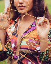 3 Monkeys Actress Priya Prakash Varrier Pictures 04