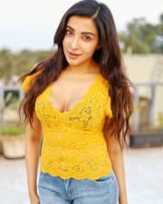 Aalambana Heroine Parvati Nair Sexy Photoshoot Pictures 10