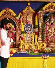 Aalambana Movie Pooja Stills