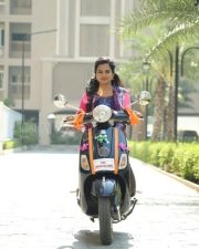 Aan Devathai Heroine Ramya Pandian Photos