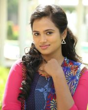 Aan Devathai Heroine Ramya Pandian Photos