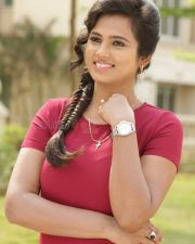Aan Devathai Joker Actress Ramya Pandian Photos